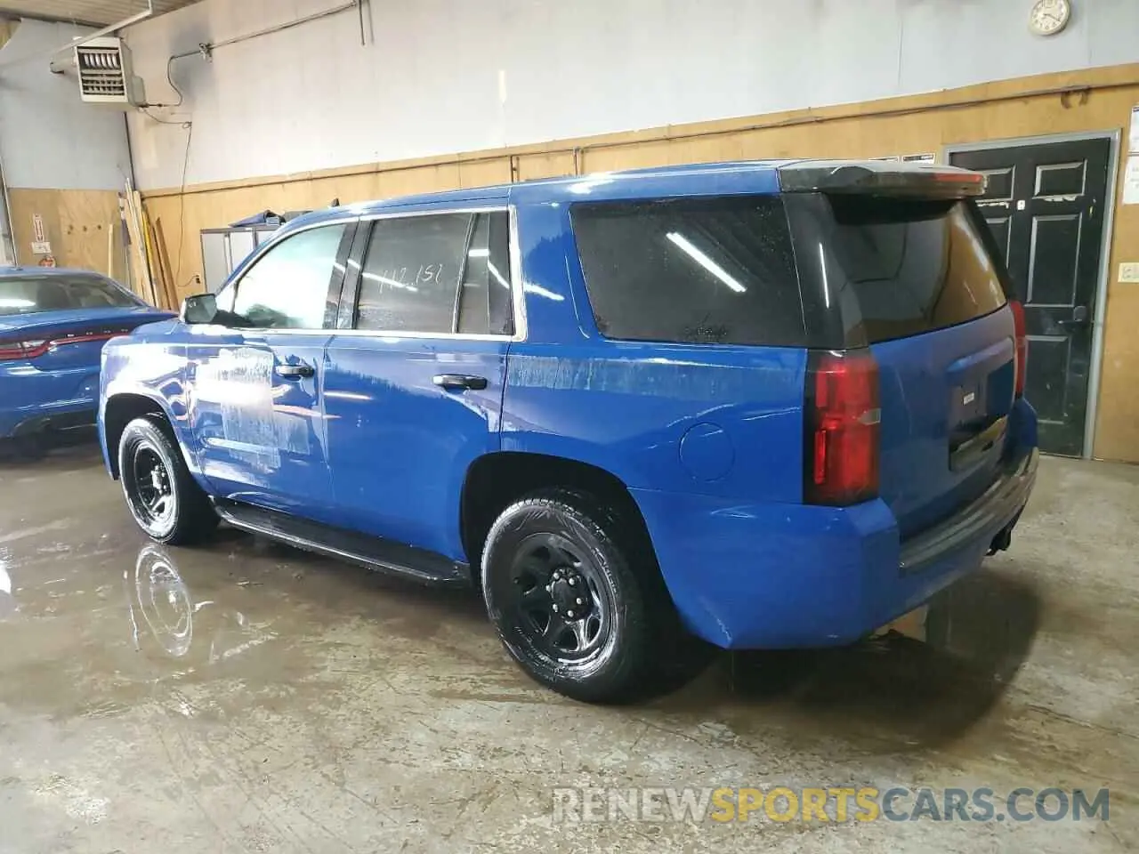 2 Photograph of a damaged car 1GNSKDEC9KR397663 CHEVROLET TAHOE 2019