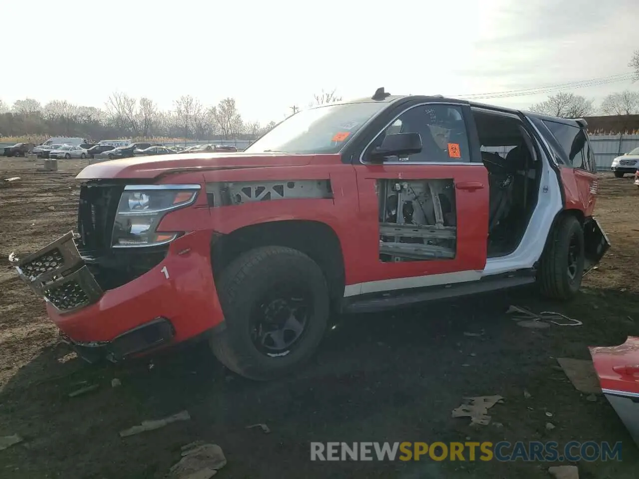1 Photograph of a damaged car 1GNSKFEC1KR345195 CHEVROLET TAHOE 2019