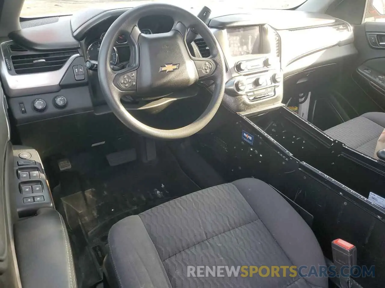 8 Photograph of a damaged car 1GNSKFEC1KR345195 CHEVROLET TAHOE 2019