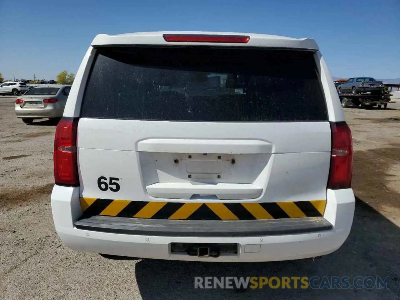 6 Photograph of a damaged car 1GNSKFEC3KR127520 CHEVROLET TAHOE 2019
