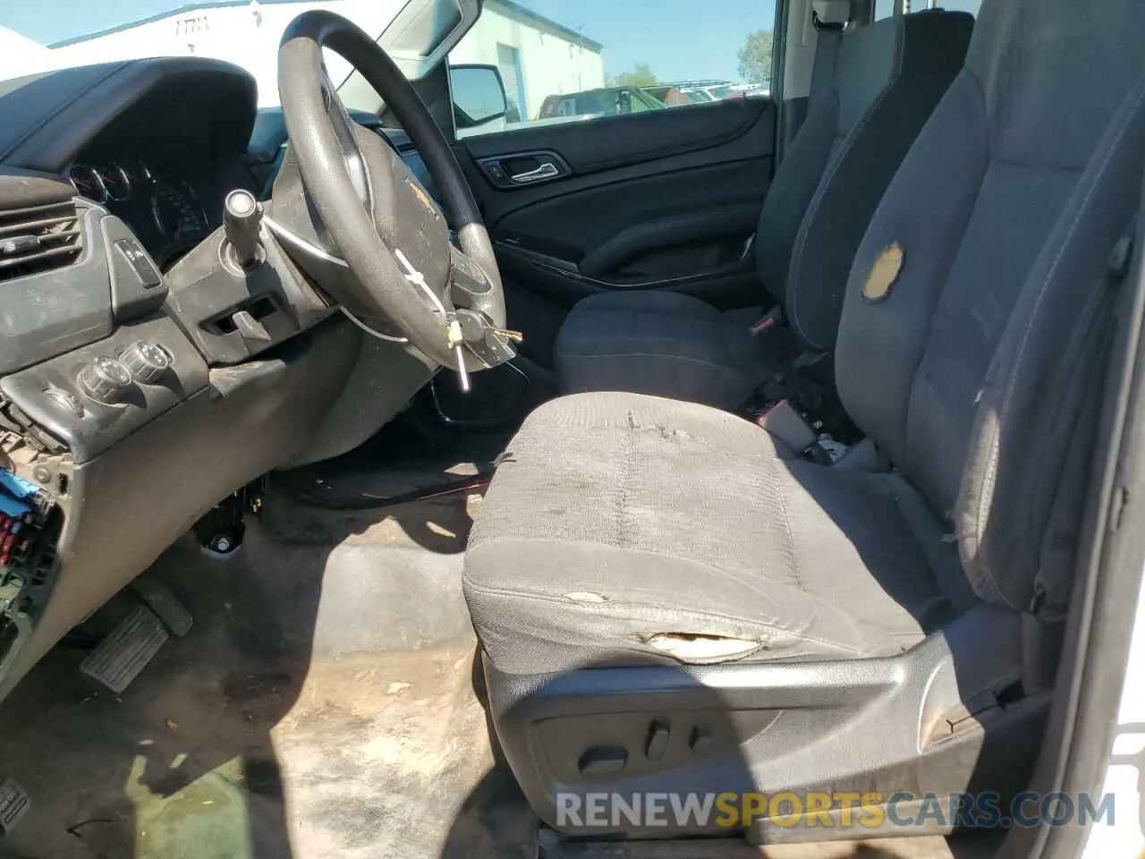 7 Photograph of a damaged car 1GNSKFEC3KR127520 CHEVROLET TAHOE 2019