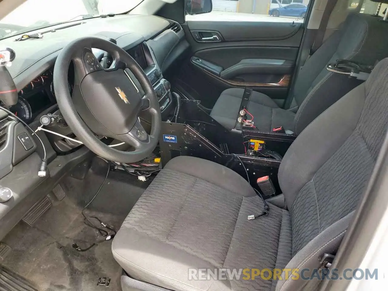 8 Photograph of a damaged car 1GNLCDEC0LR115610 CHEVROLET TAHOE 2020