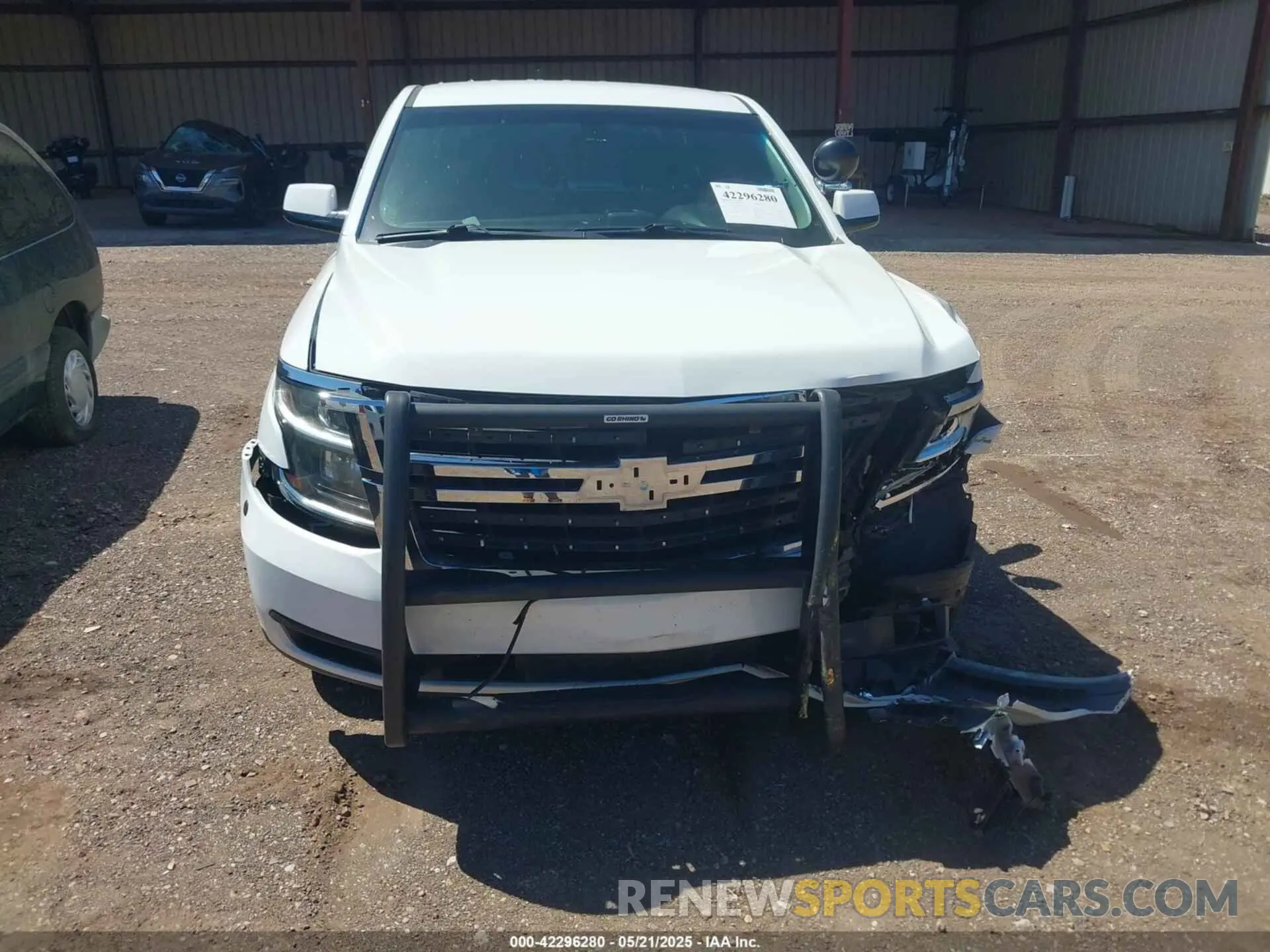 13 Photograph of a damaged car 1GNLCDEC3LR169211 CHEVROLET TAHOE 2020