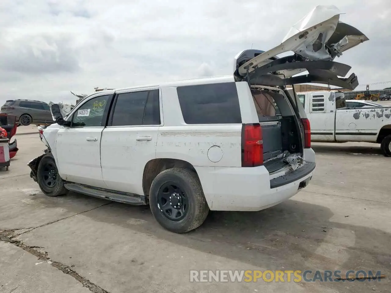 2 Photograph of a damaged car 1GNLCDEC3LR306163 CHEVROLET TAHOE 2020