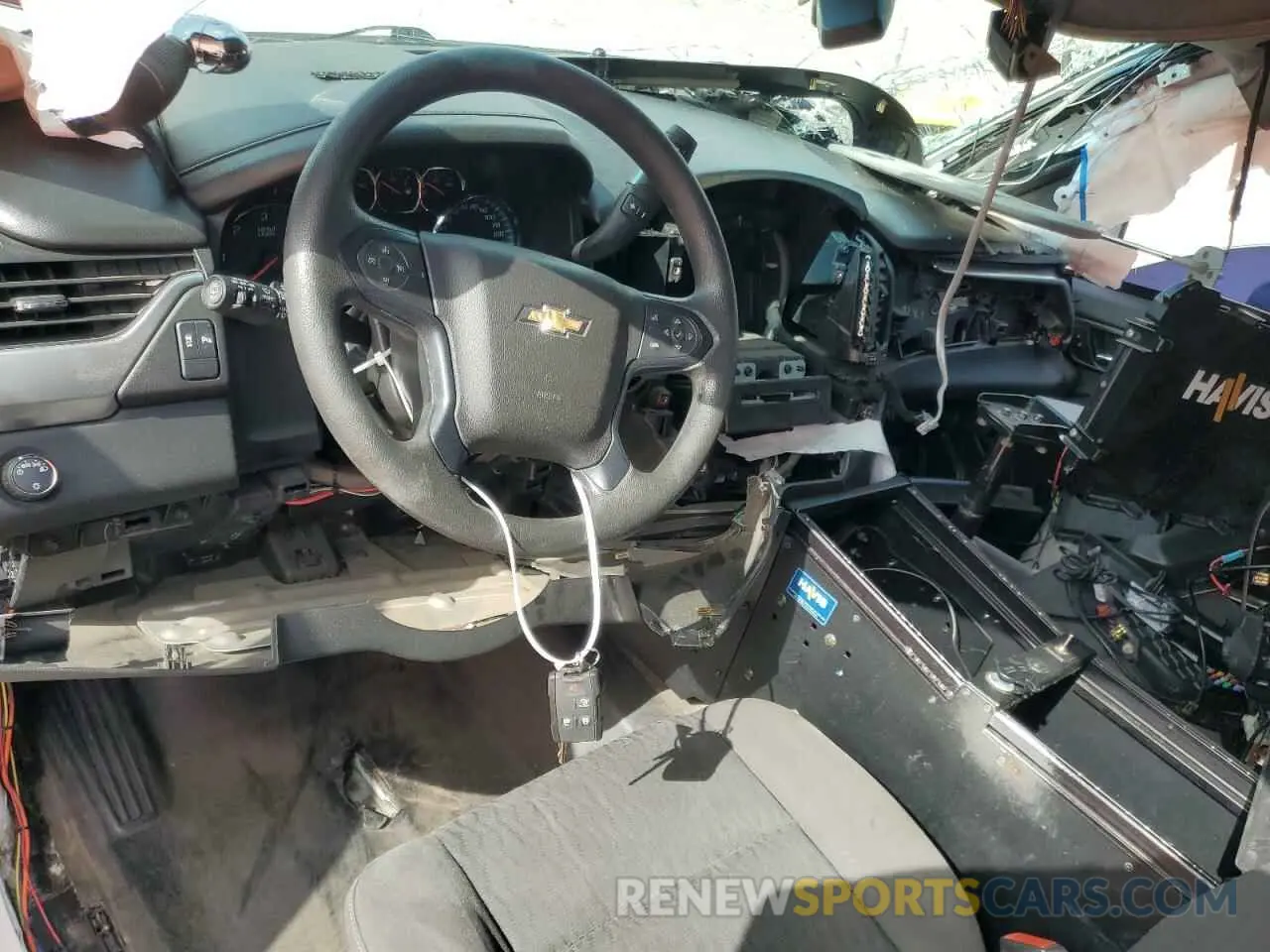 8 Photograph of a damaged car 1GNLCDEC4LR147377 CHEVROLET TAHOE 2020