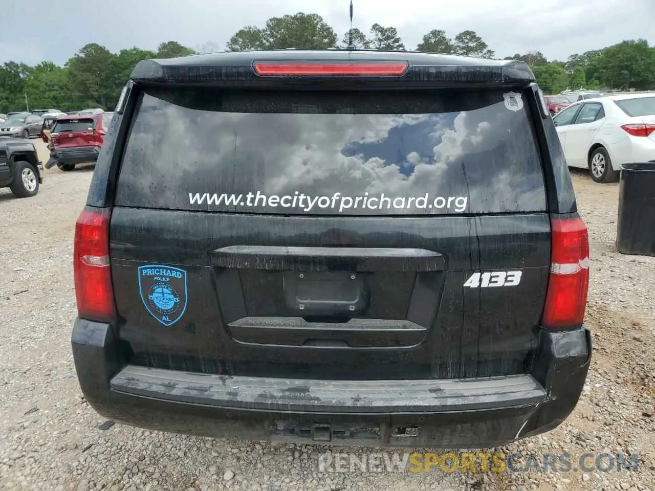 2 Photograph of a damaged car 1GNLCDEC6LR234133 CHEVROLET TAHOE 2020