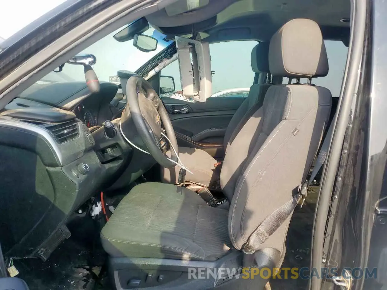 7 Photograph of a damaged car 1GNLCDEC7LR298228 CHEVROLET TAHOE 2020