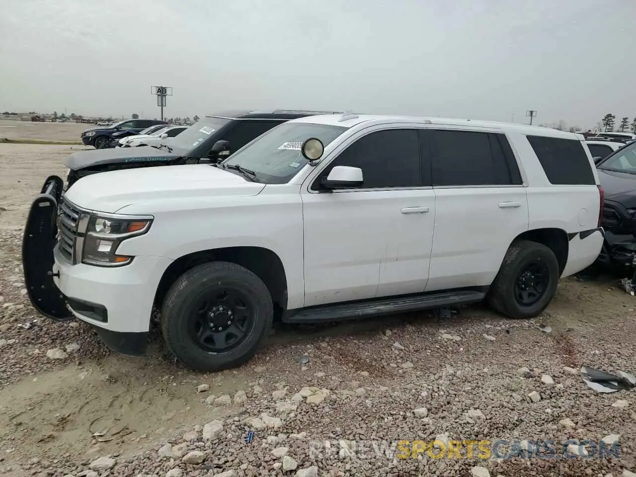 1 Photograph of a damaged car 1GNLCDEC8LR279090 CHEVROLET TAHOE 2020