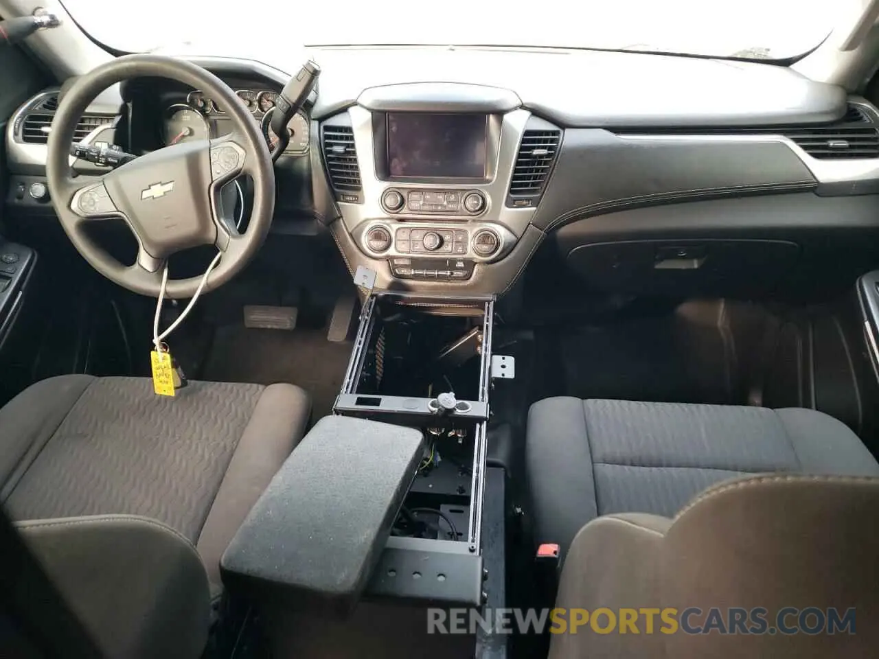8 Photograph of a damaged car 1GNLCDEC9LR108980 CHEVROLET TAHOE 2020