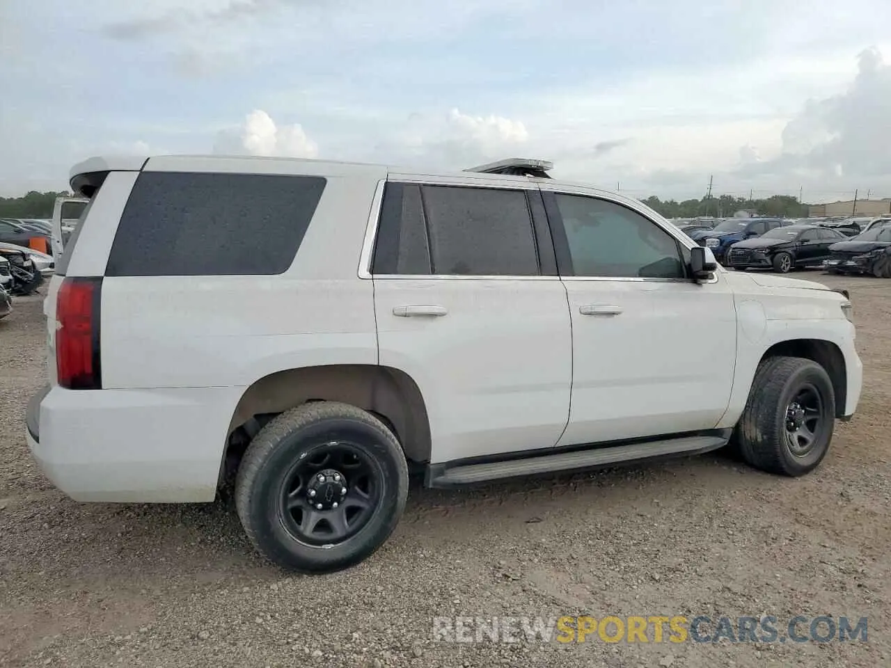 3 Photograph of a damaged car 1GNLCDEC9LR217651 CHEVROLET TAHOE 2020