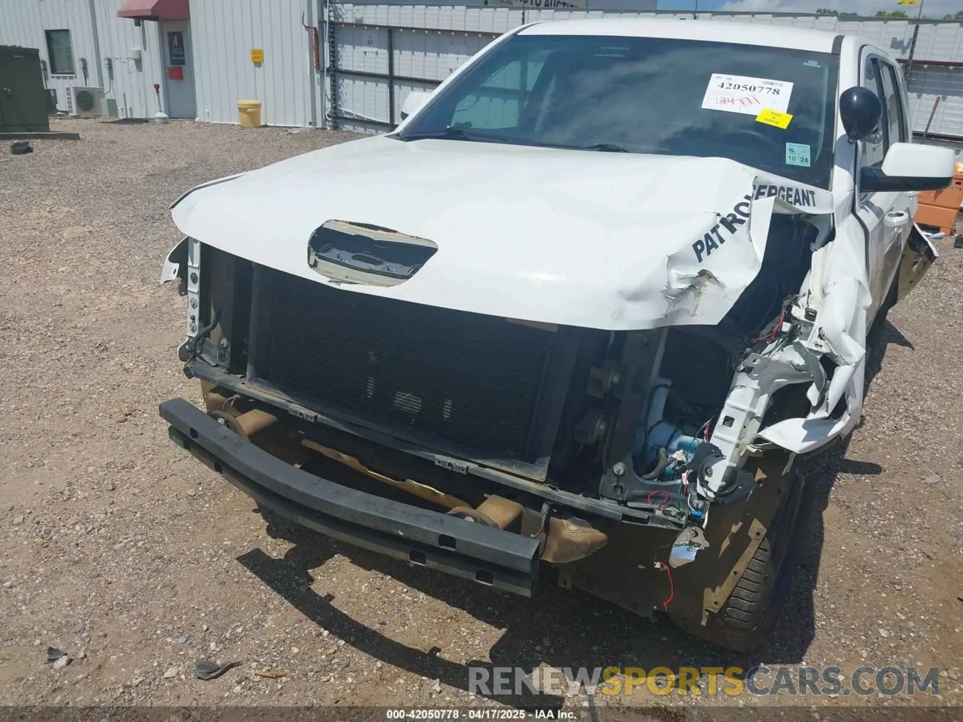 6 Photograph of a damaged car 1GNLCDECXLR154849 CHEVROLET TAHOE 2020