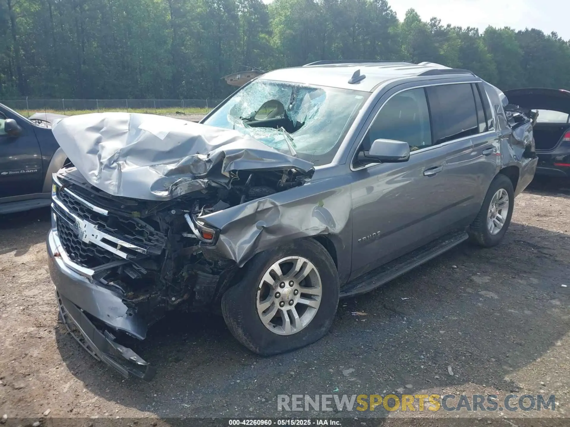 2 Photograph of a damaged car 1GNSCAEC3LR296986 CHEVROLET TAHOE 2020