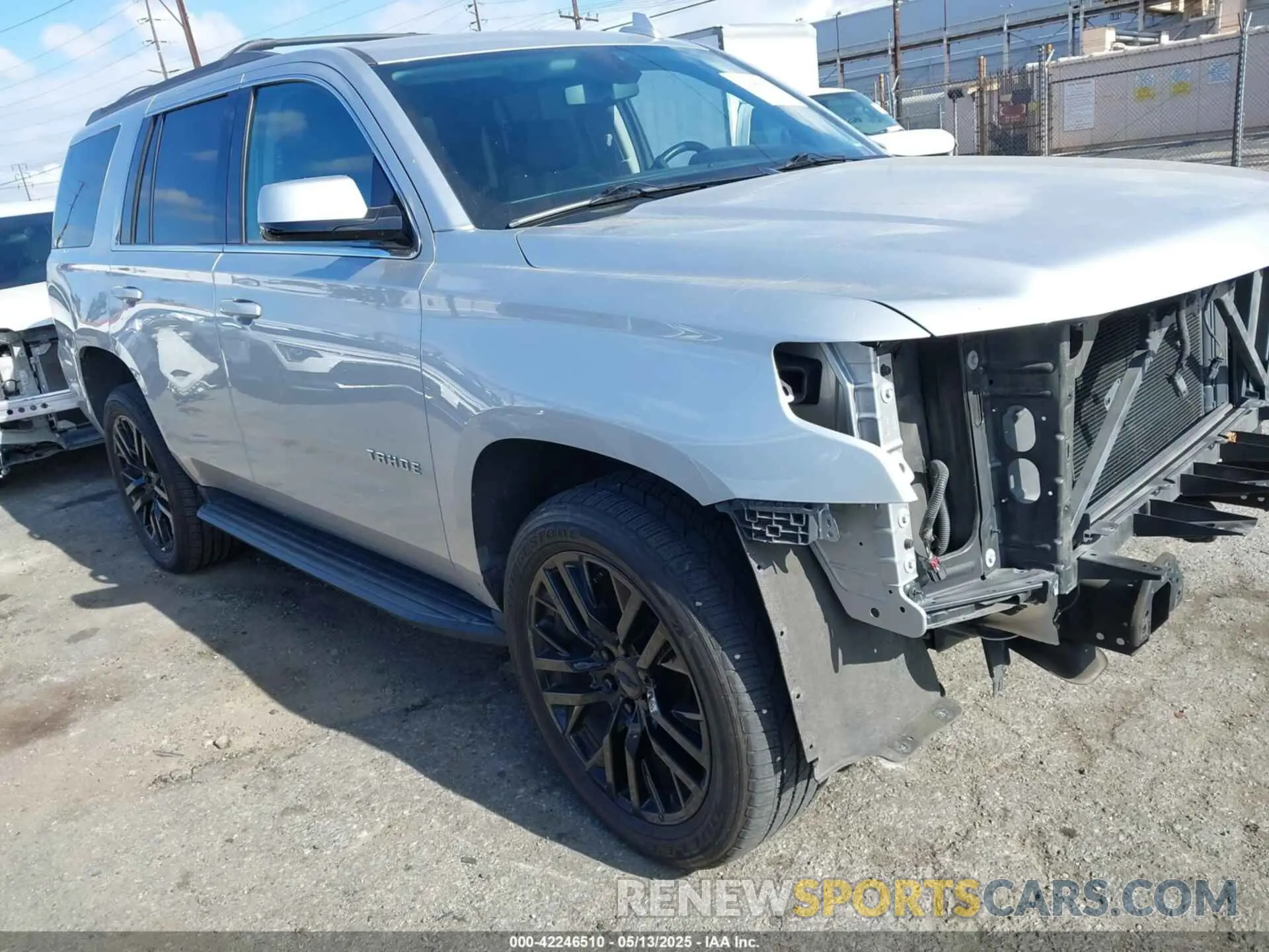 1 Photograph of a damaged car 1GNSCAKC2LR227856 CHEVROLET TAHOE 2020