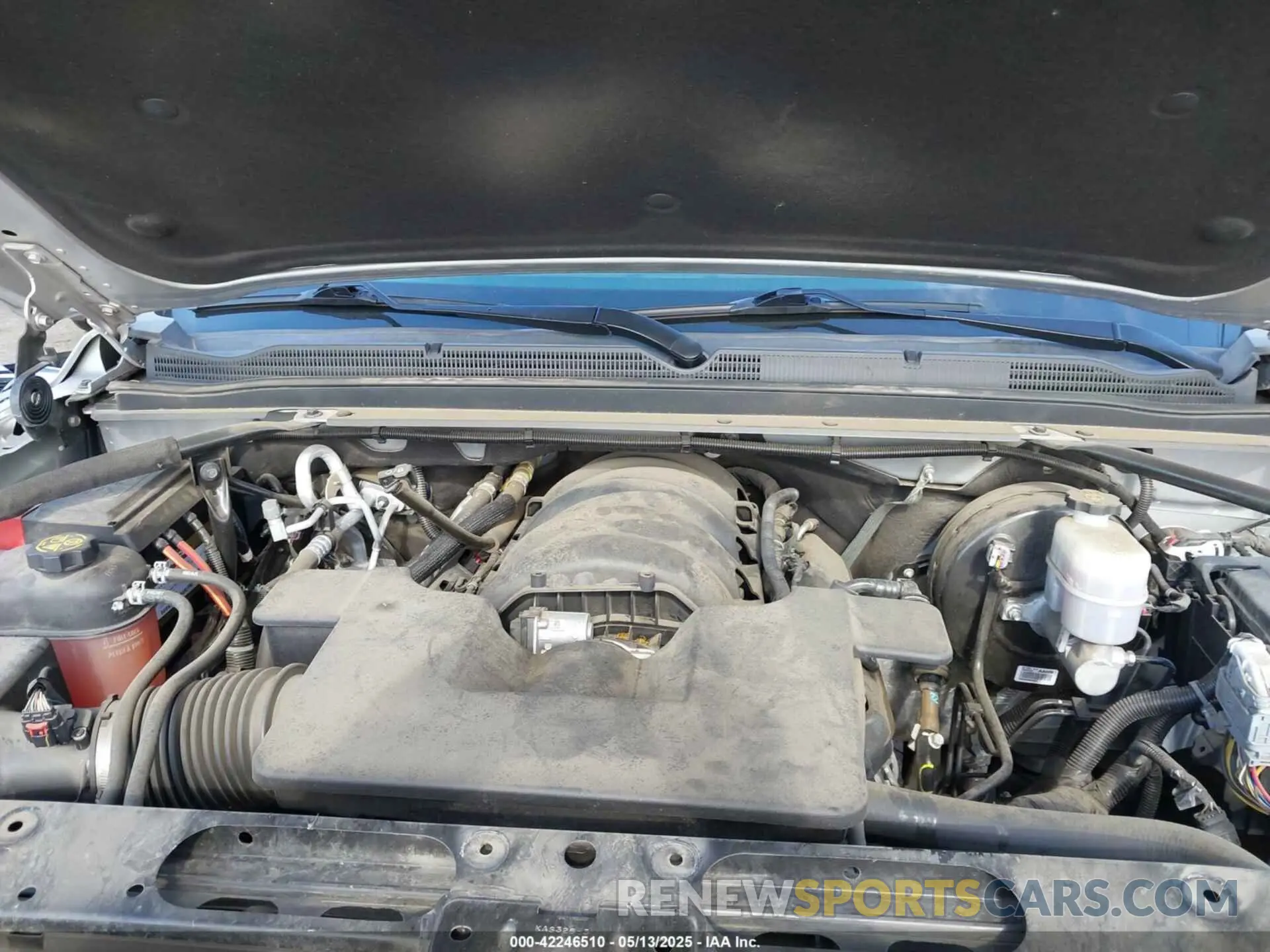 10 Photograph of a damaged car 1GNSCAKC2LR227856 CHEVROLET TAHOE 2020