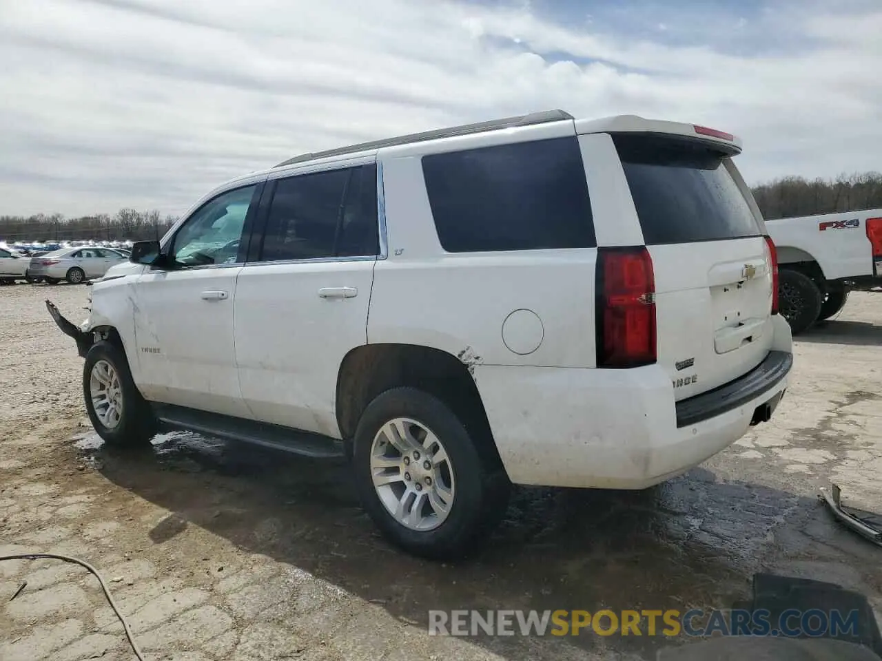 2 Photograph of a damaged car 1GNSCBKC2LR126841 CHEVROLET TAHOE 2020