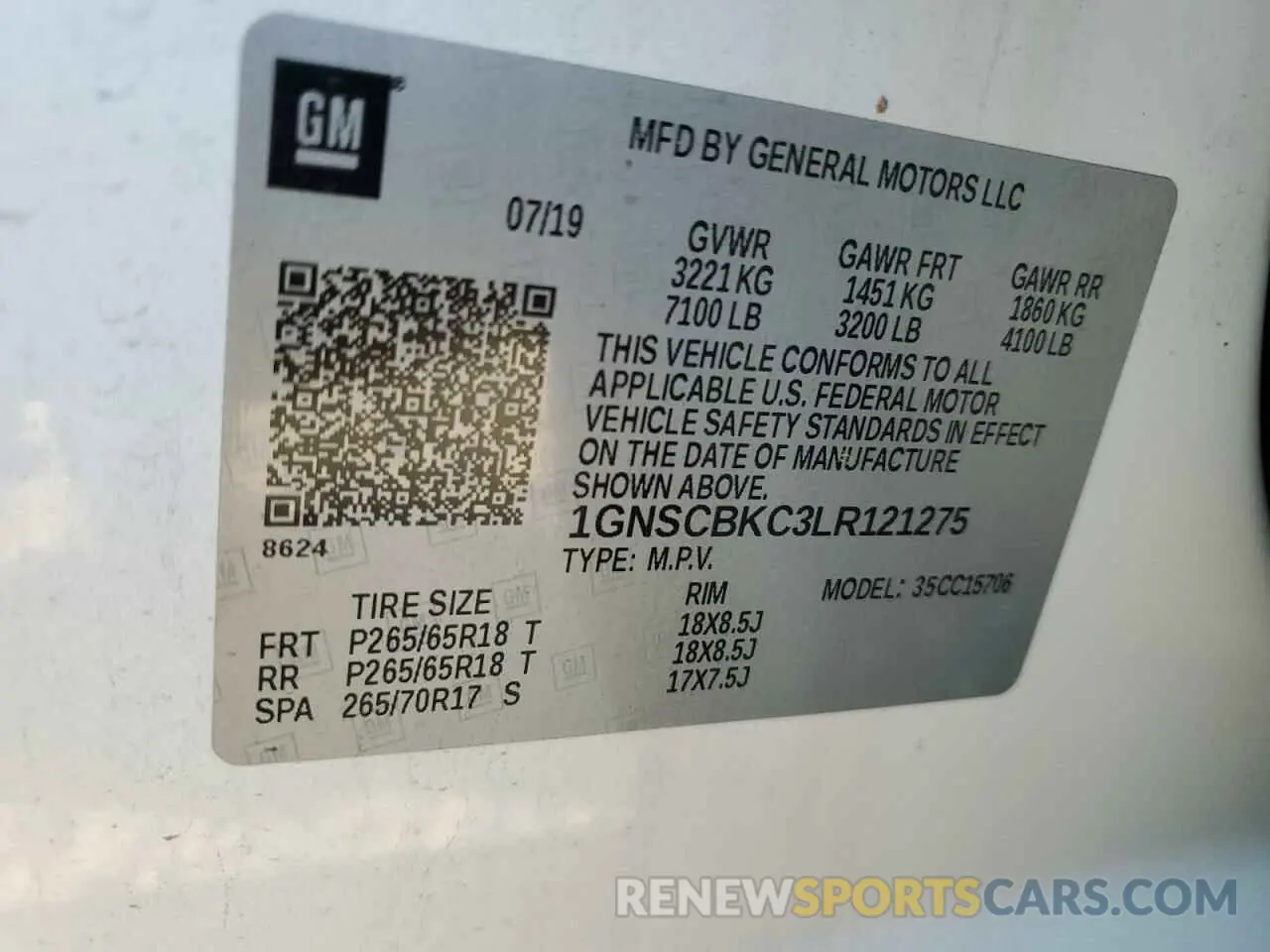 16 Photograph of a damaged car 1GNSCBKC3LR121275 CHEVROLET TAHOE 2020