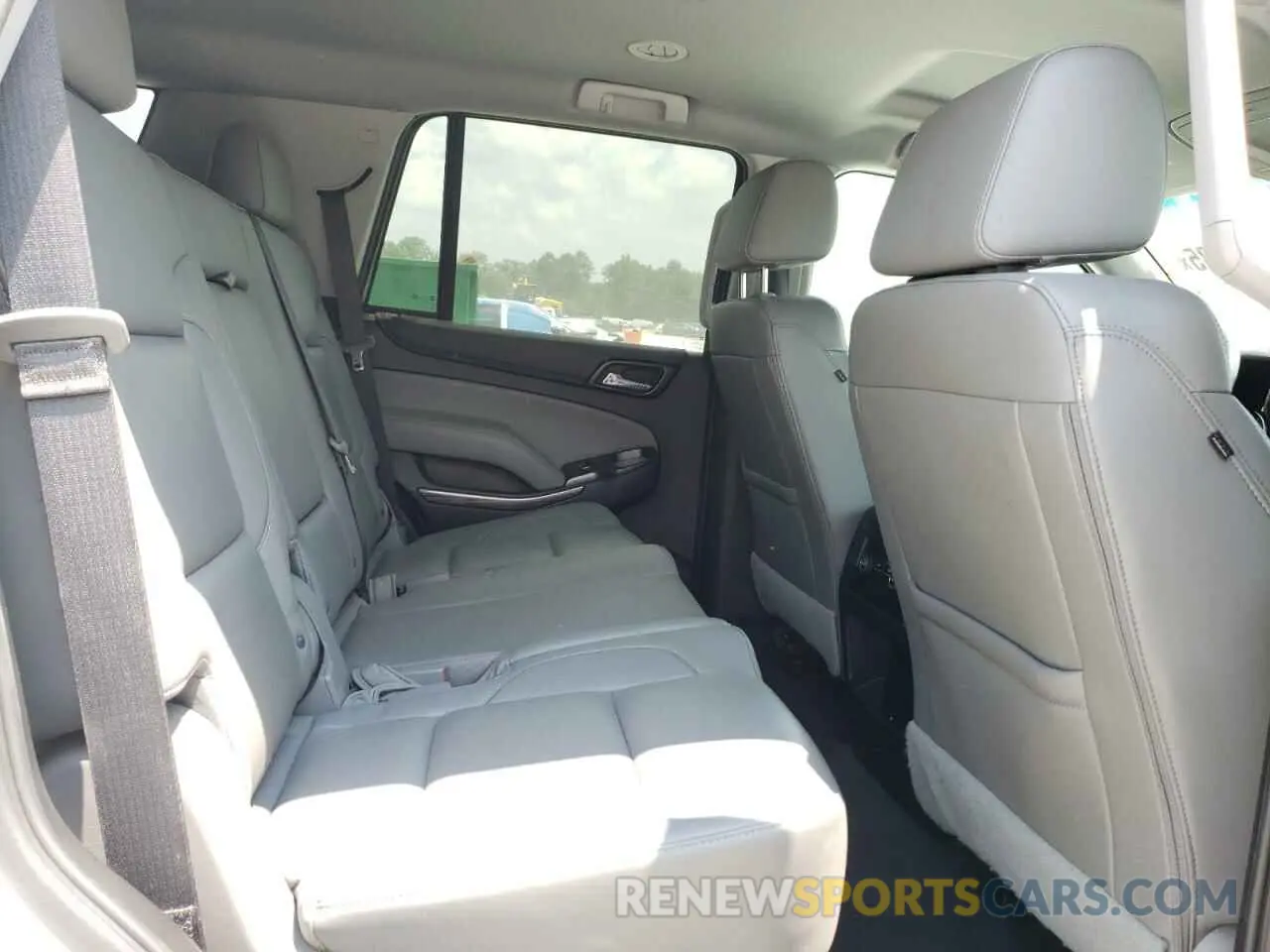 11 Photograph of a damaged car 1GNSCBKC3LR212630 CHEVROLET TAHOE 2020