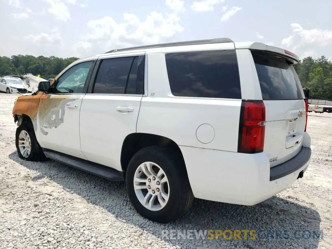 2 Photograph of a damaged car 1GNSCBKC3LR212630 CHEVROLET TAHOE 2020