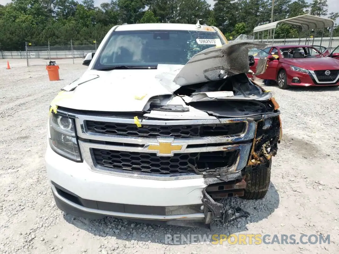 5 Photograph of a damaged car 1GNSCBKC3LR212630 CHEVROLET TAHOE 2020