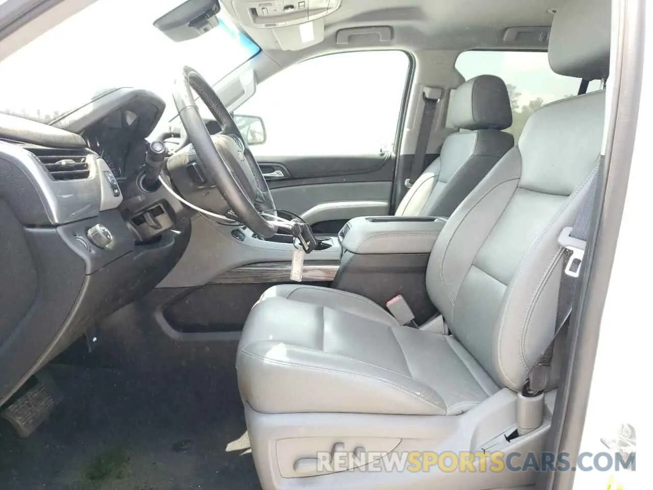 7 Photograph of a damaged car 1GNSCBKC3LR212630 CHEVROLET TAHOE 2020