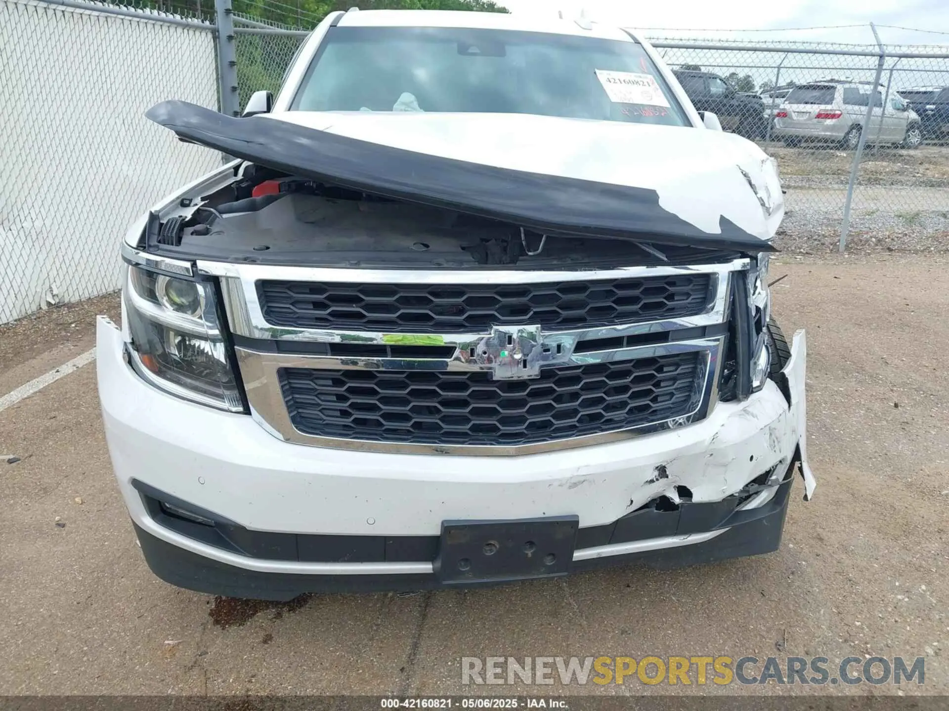 18 Photograph of a damaged car 1GNSCBKC4LR181887 CHEVROLET TAHOE 2020