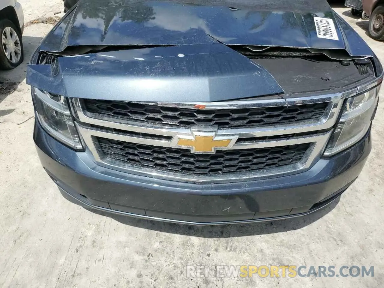 12 Photograph of a damaged car 1GNSCBKC5LR308288 CHEVROLET TAHOE 2020