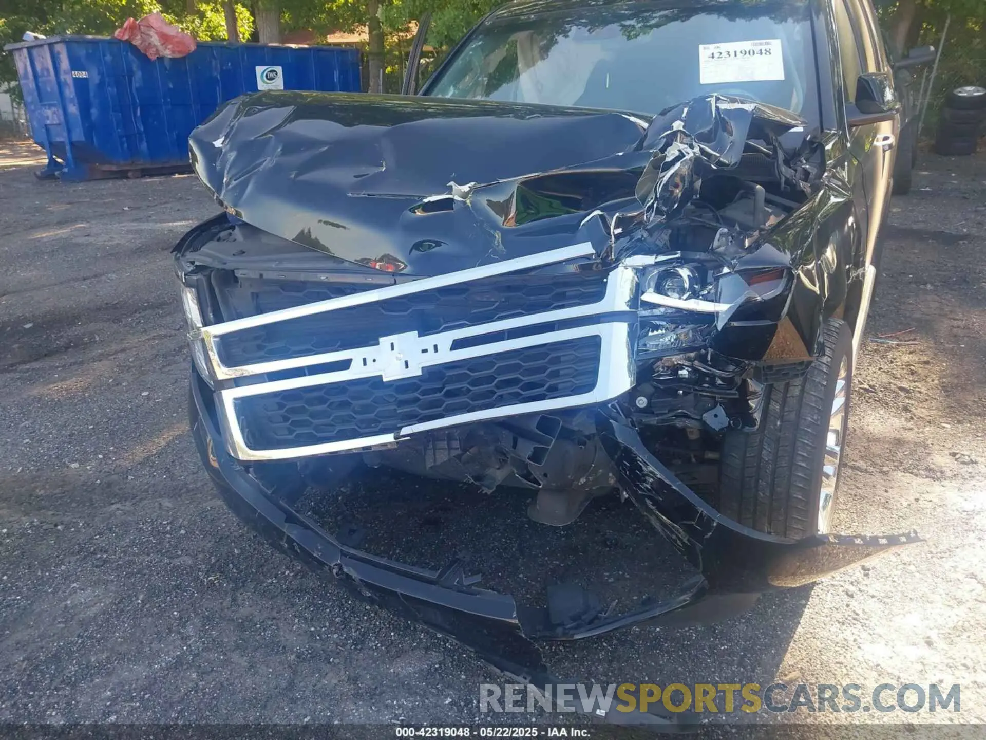 6 Photograph of a damaged car 1GNSCBKC6LR104941 CHEVROLET TAHOE 2020
