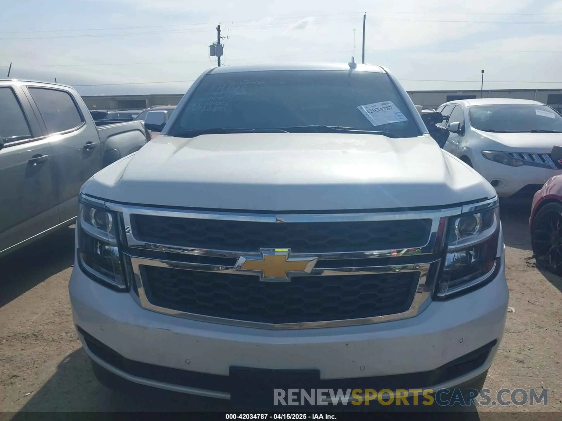 11 Photograph of a damaged car 1GNSCBKC9LR302297 CHEVROLET TAHOE 2020