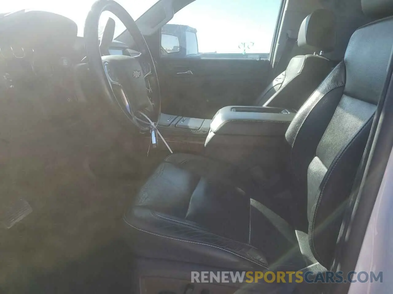 7 Photograph of a damaged car 1GNSCCKC8LR213794 CHEVROLET TAHOE 2020