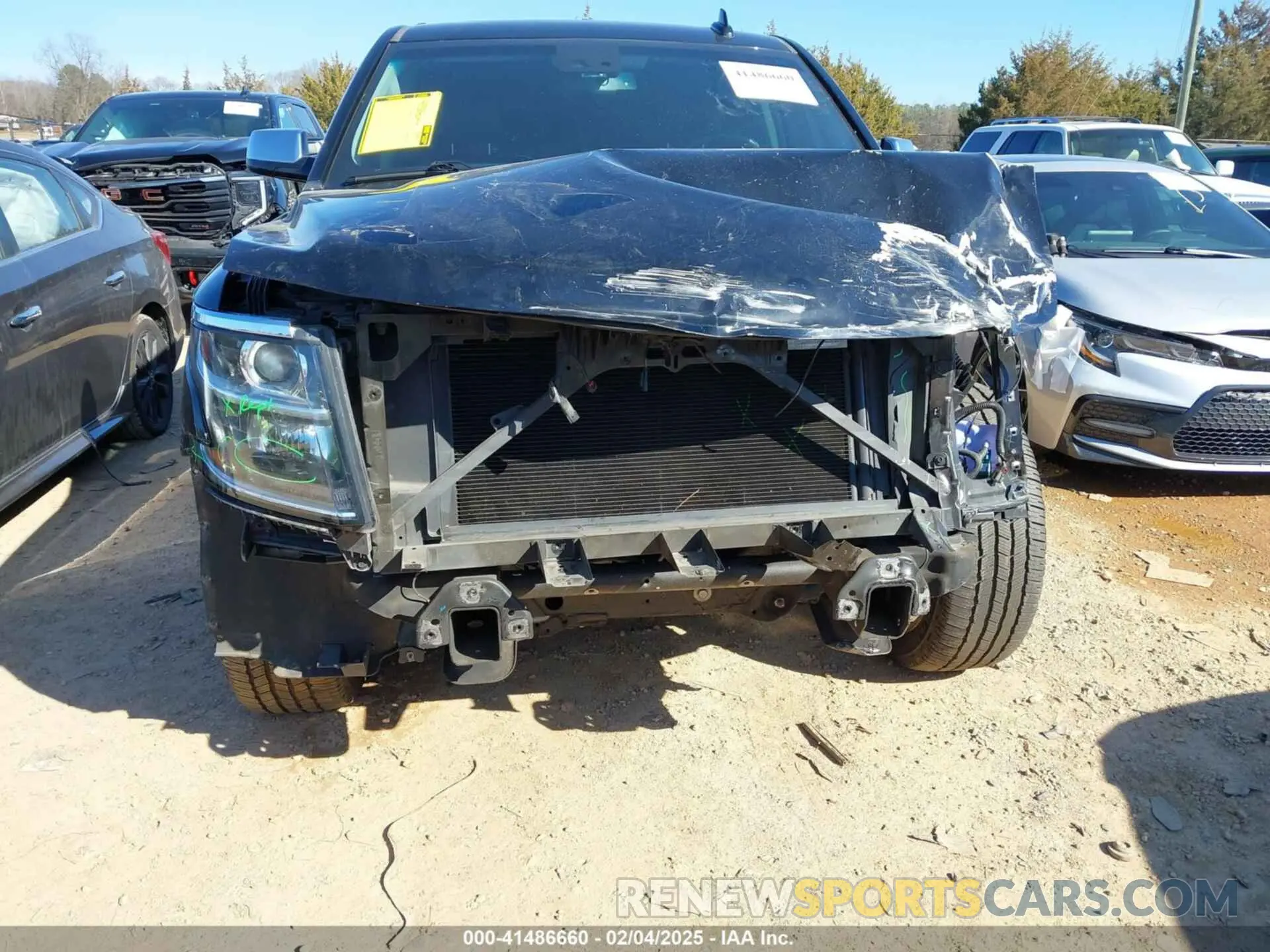 6 Photograph of a damaged car 1GNSCCKCXLR106732 CHEVROLET TAHOE 2020
