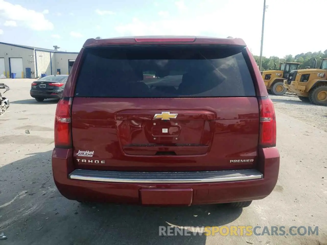 6 Photograph of a damaged car 1GNSCCKCXLR232315 CHEVROLET TAHOE 2020