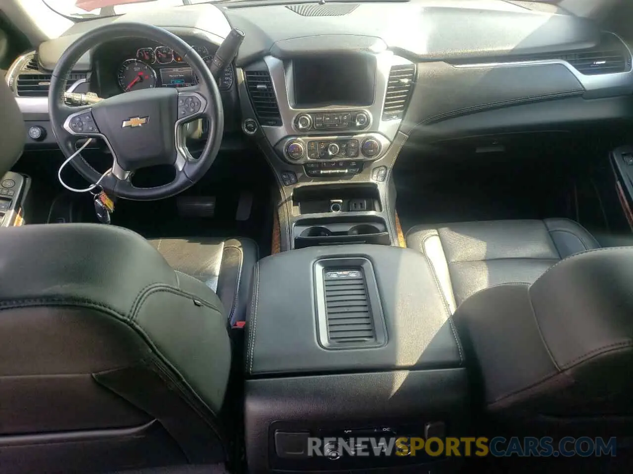 8 Photograph of a damaged car 1GNSCCKCXLR232315 CHEVROLET TAHOE 2020