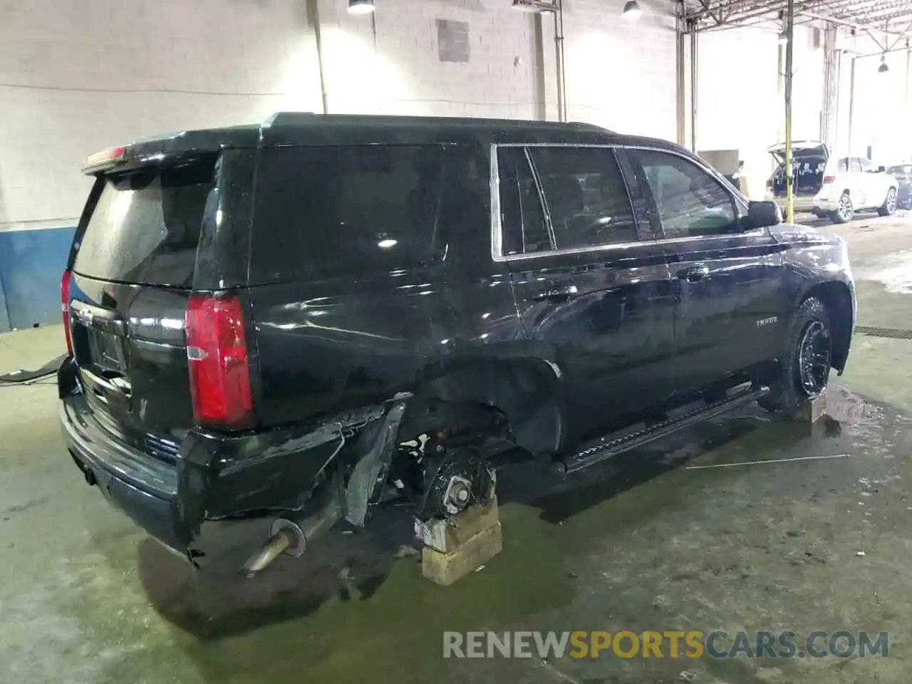 3 Photograph of a damaged car 1GNSKAKC6LR117167 CHEVROLET TAHOE 2020