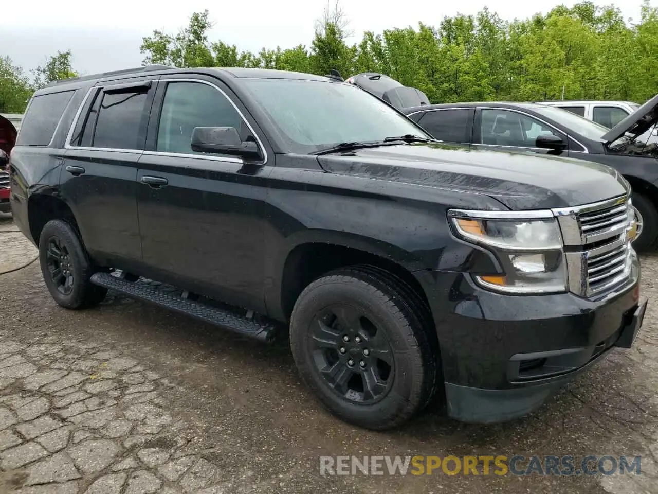 4 Photograph of a damaged car 1GNSKAKCXLR304282 CHEVROLET TAHOE 2020