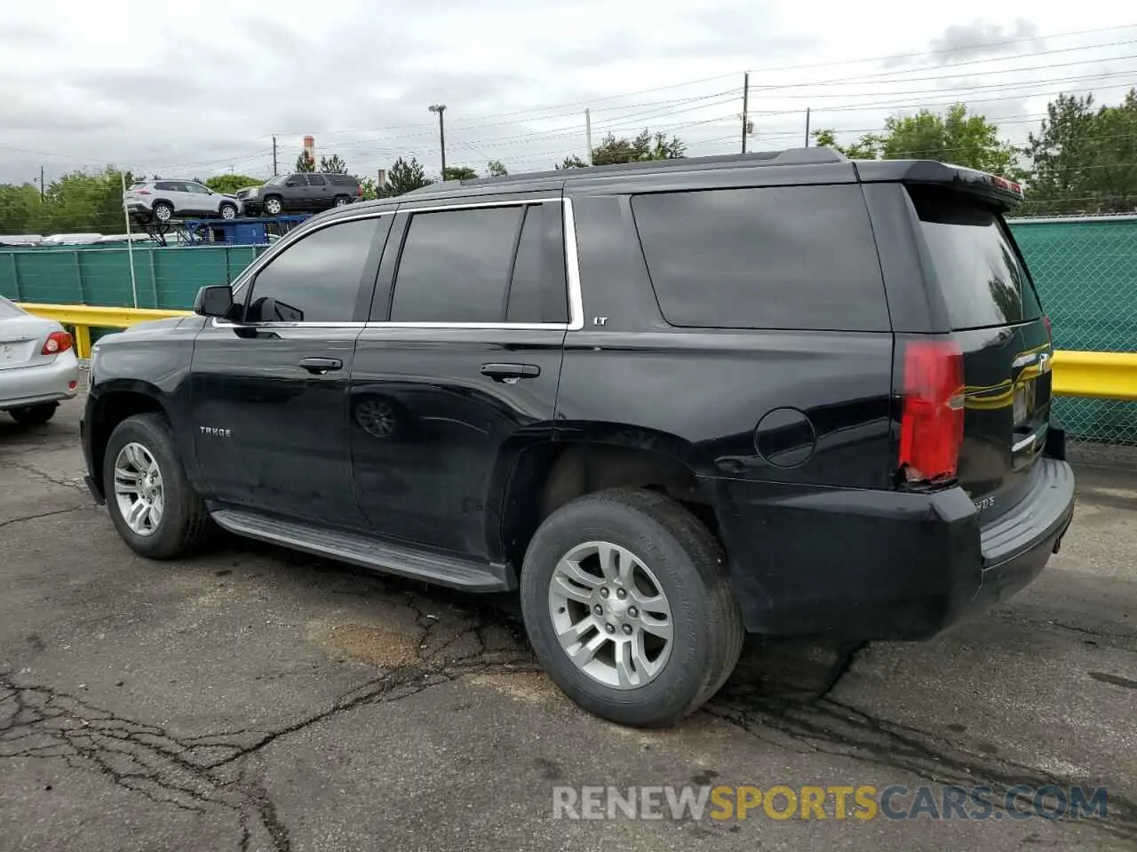 2 Photograph of a damaged car 1GNSKBKC1LR129684 CHEVROLET TAHOE 2020