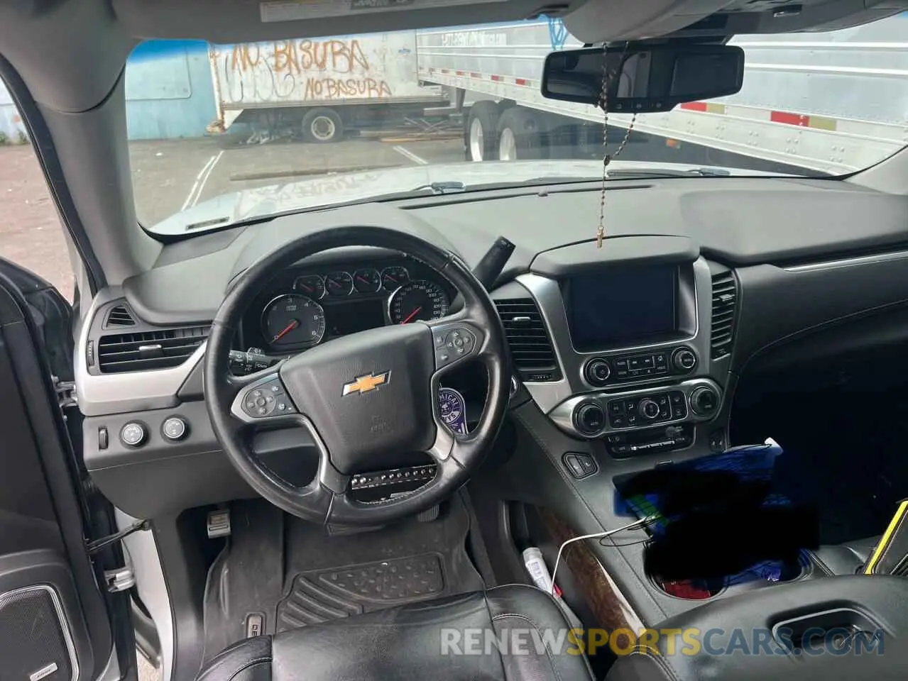 9 Photograph of a damaged car 1GNSKBKC1LR190260 CHEVROLET TAHOE 2020