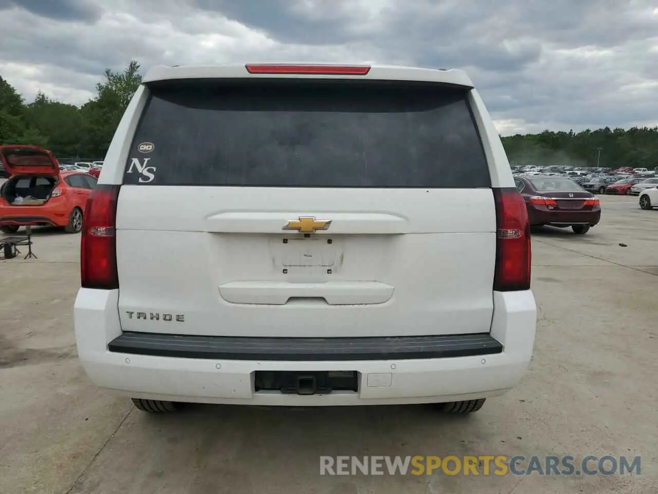6 Photograph of a damaged car 1GNSKBKC3LR150178 CHEVROLET TAHOE 2020