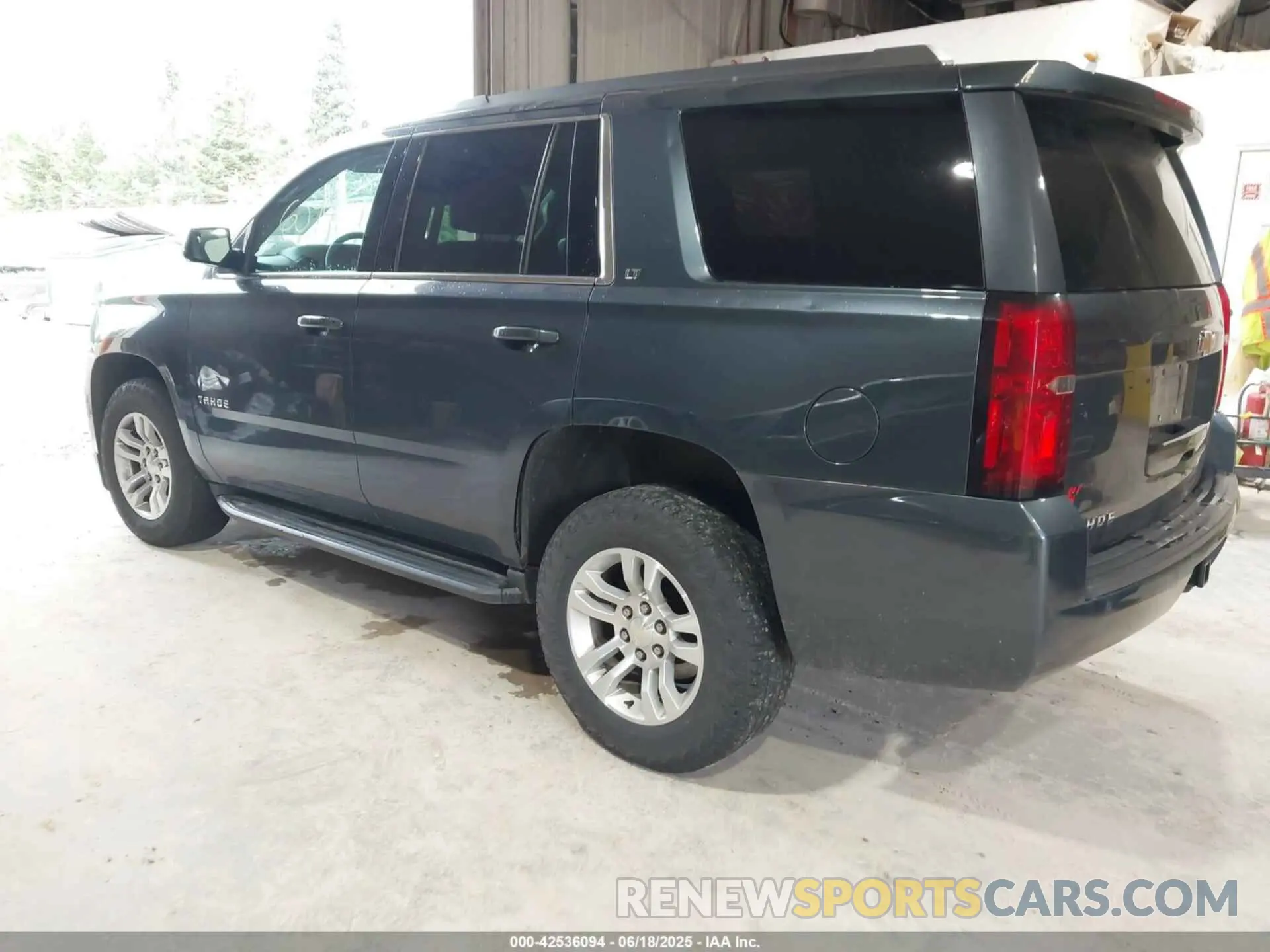 3 Photograph of a damaged car 1GNSKBKC3LR161181 CHEVROLET TAHOE 2020
