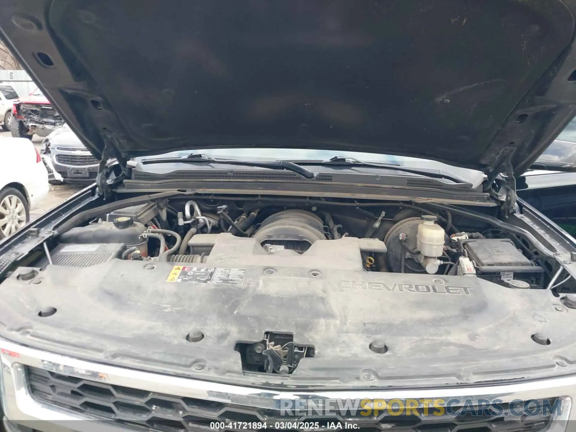 10 Photograph of a damaged car 1GNSKBKC4LR110000 CHEVROLET TAHOE 2020