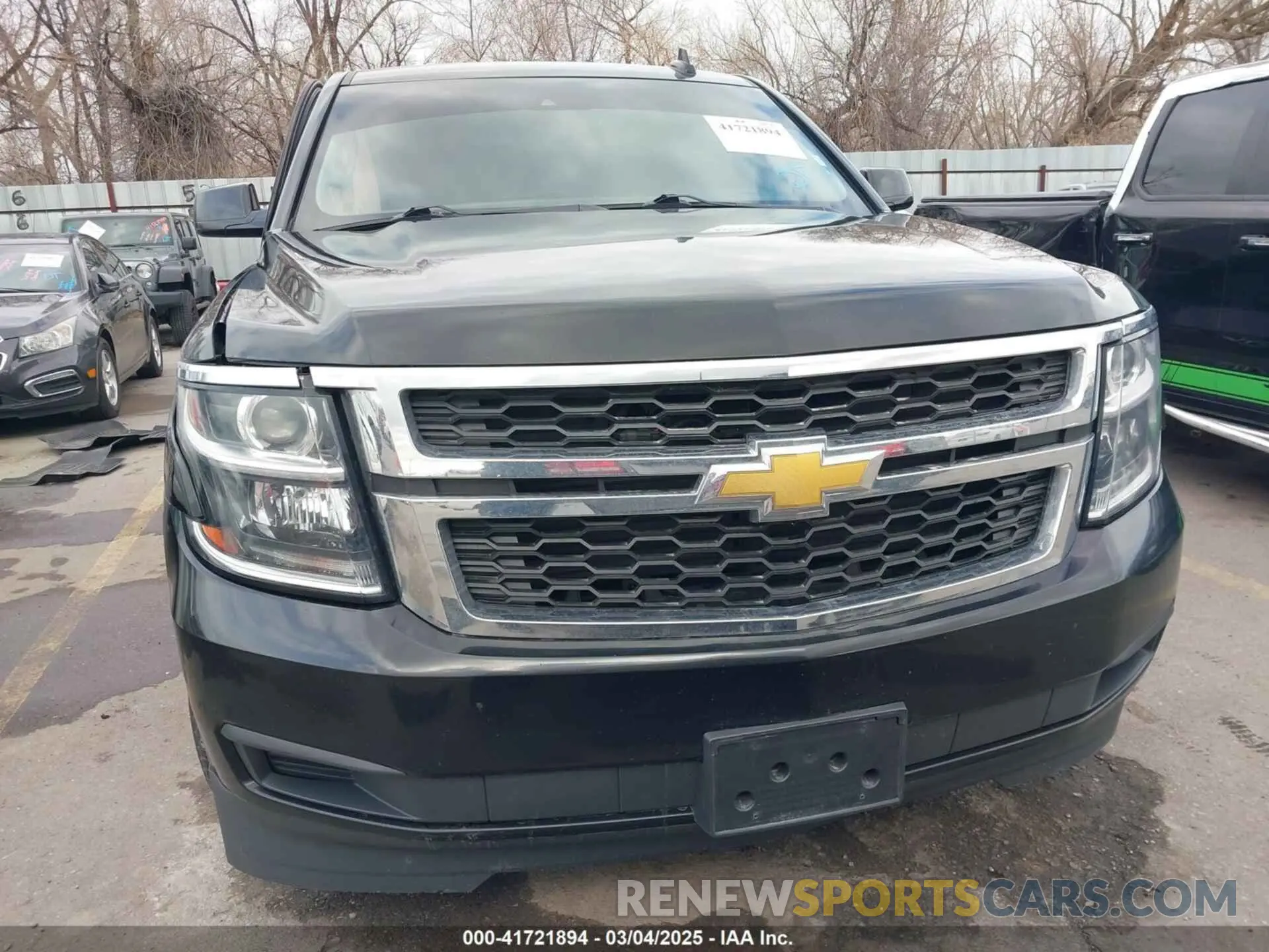 12 Photograph of a damaged car 1GNSKBKC4LR110000 CHEVROLET TAHOE 2020