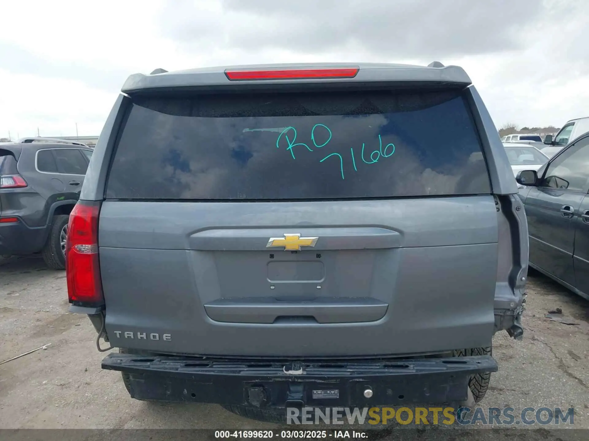16 Photograph of a damaged car 1GNSKBKC4LR164705 CHEVROLET TAHOE 2020