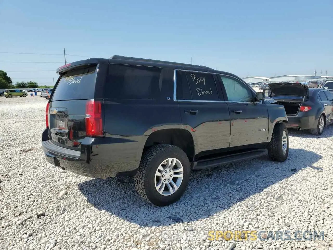 3 Photograph of a damaged car 1GNSKBKC4LR275254 CHEVROLET TAHOE 2020