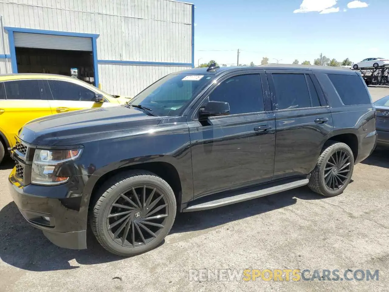 1 Photograph of a damaged car 1GNSKBKC6LR254700 CHEVROLET TAHOE 2020