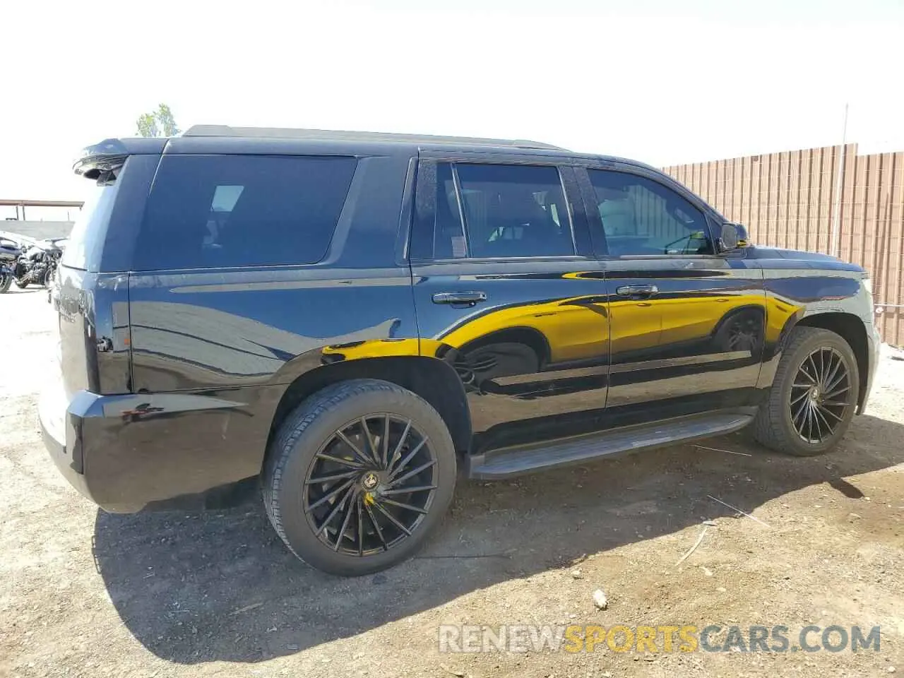 3 Photograph of a damaged car 1GNSKBKC6LR254700 CHEVROLET TAHOE 2020