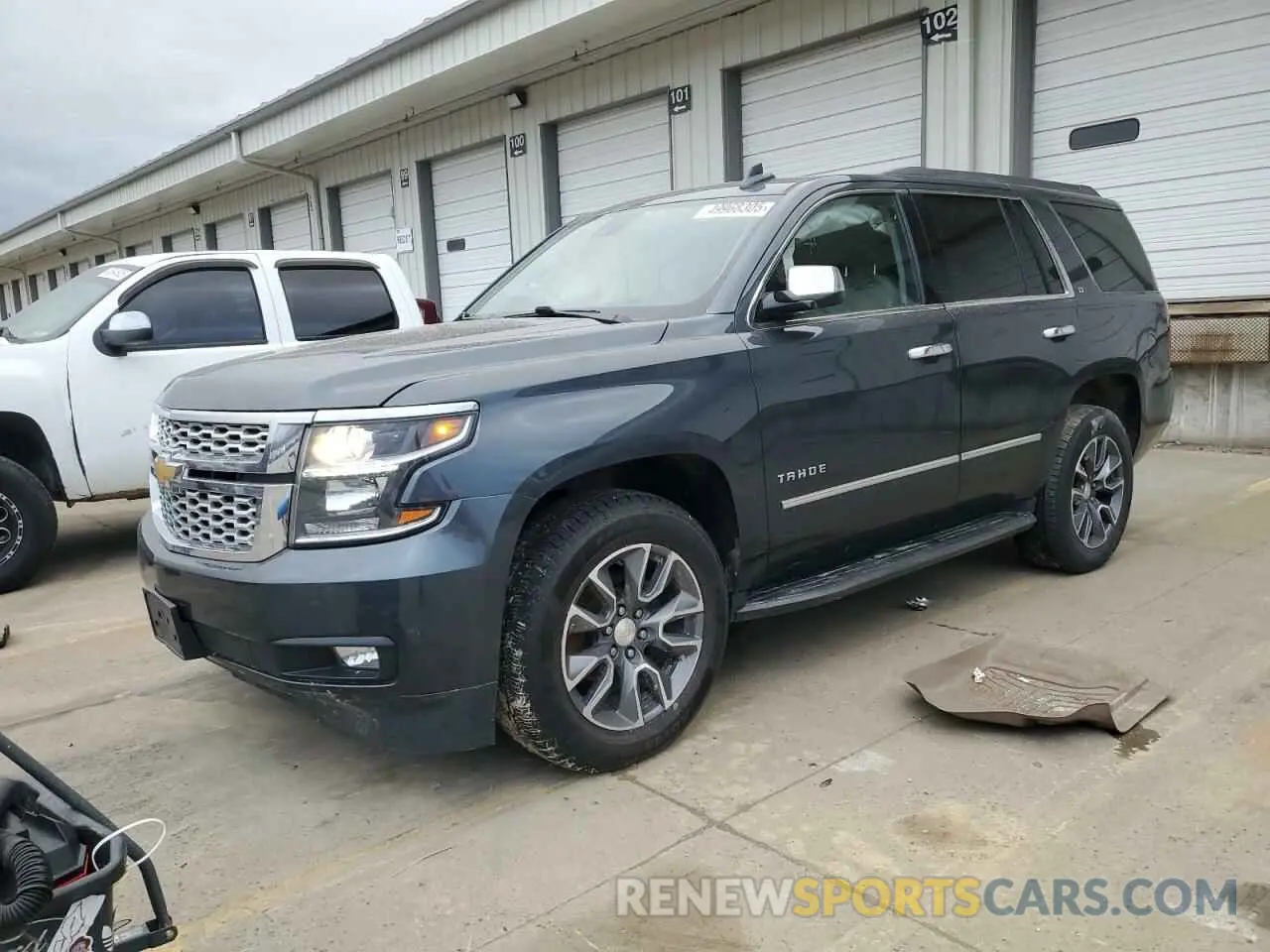 1 Photograph of a damaged car 1GNSKBKC7LR251062 CHEVROLET TAHOE 2020