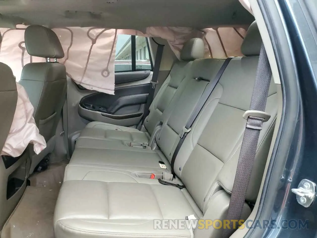 11 Photograph of a damaged car 1GNSKBKC7LR251062 CHEVROLET TAHOE 2020