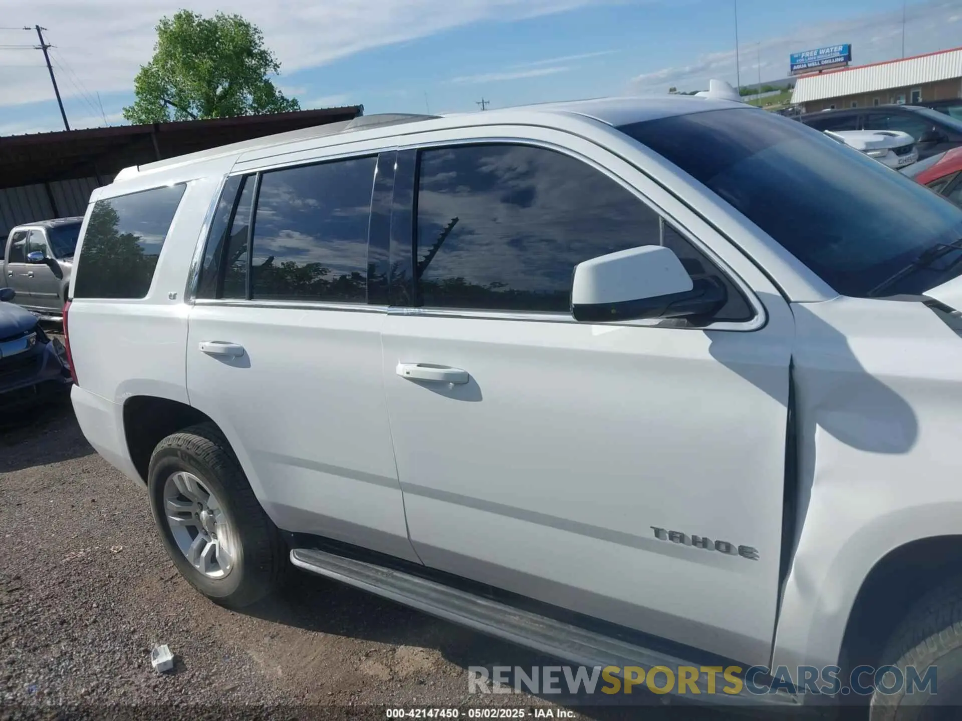 13 Photograph of a damaged car 1GNSKBKC7LR276771 CHEVROLET TAHOE 2020