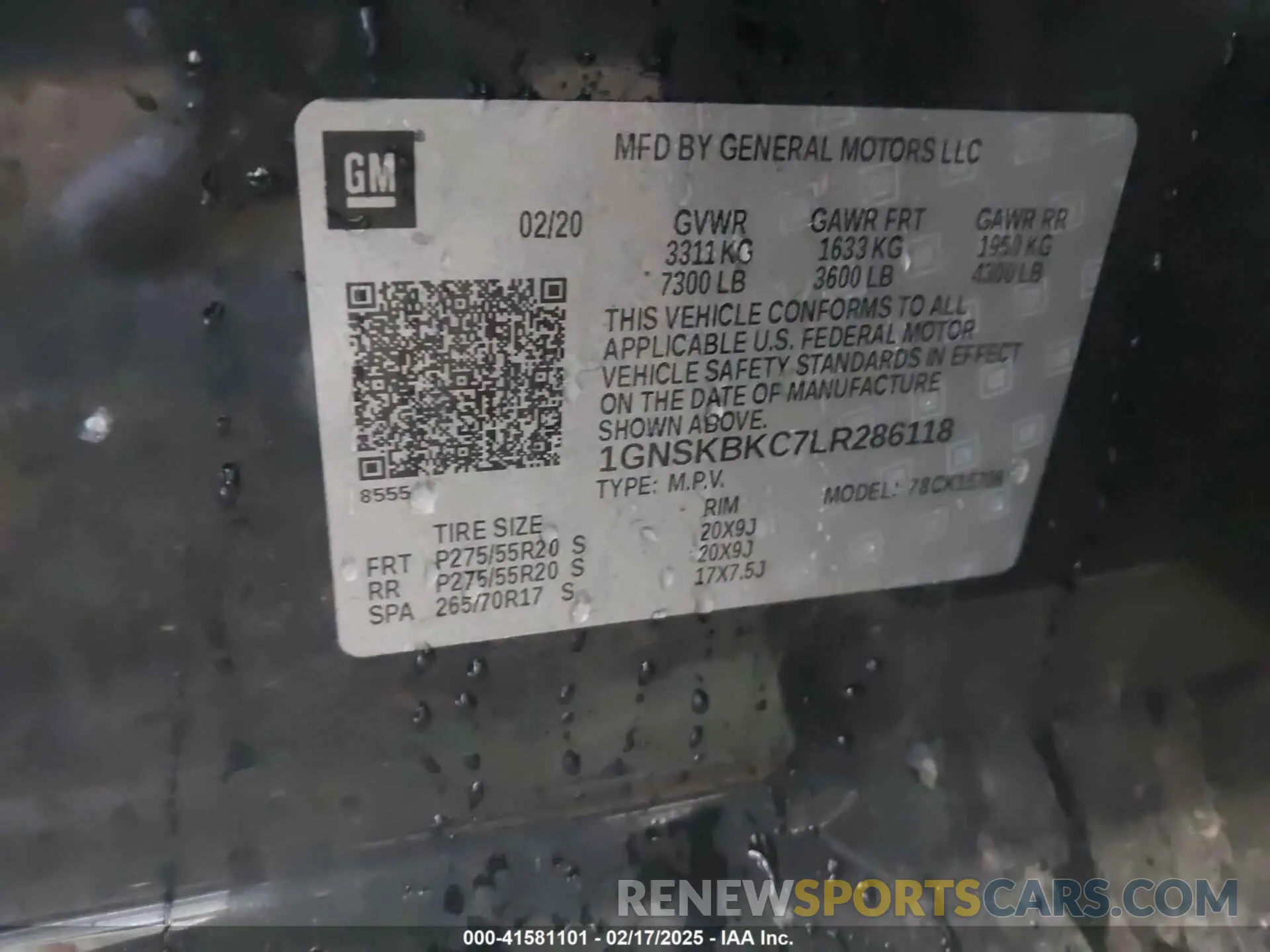 9 Photograph of a damaged car 1GNSKBKC7LR286118 CHEVROLET TAHOE 2020