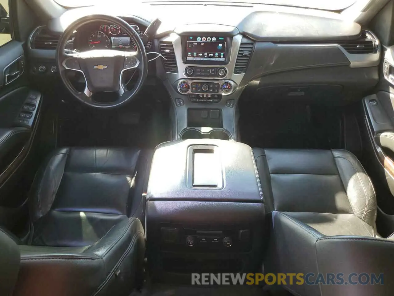 8 Photograph of a damaged car 1GNSKBKC8LR145977 CHEVROLET TAHOE 2020