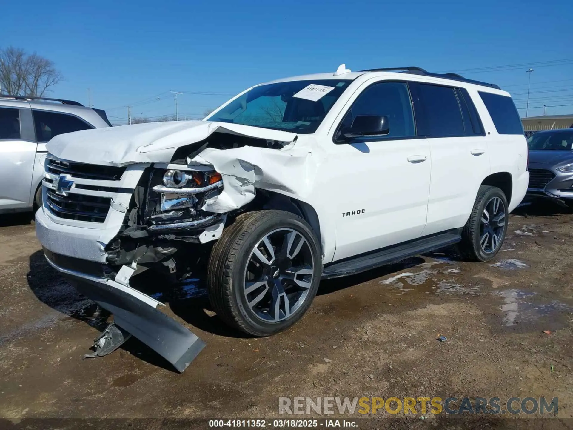2 Photograph of a damaged car 1GNSKBKC8LR169132 CHEVROLET TAHOE 2020